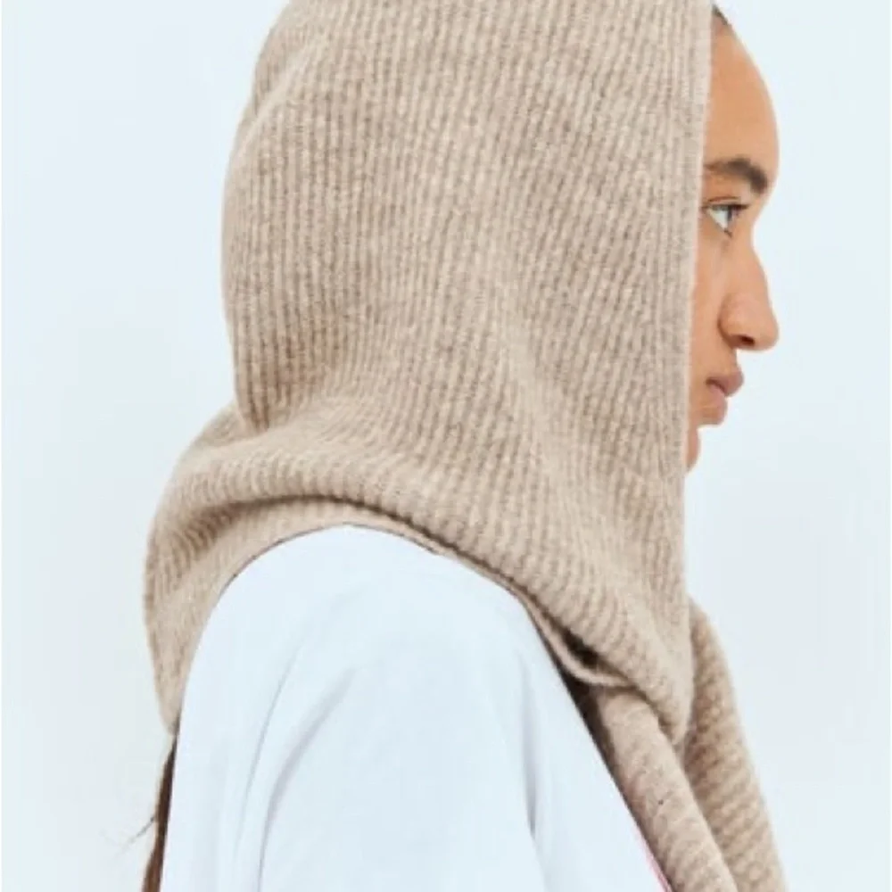 Ganni Taupe Knit Hat - Picture 3 of 3